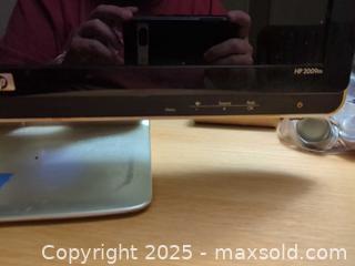 MaxSold Auction: HP 2009m20 inch lcd monitor  - Plainville (Massachusetts, USA) SELLER MANAGED Downsizing Online Auction -  West Bacon Street