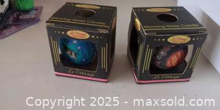 MaxSold Auction: Lot of 2 Le Vitrage forever glow candles - Plainville (Massachusetts, USA) SELLER MANAGED Downsizing Online Auction -  West Bacon Street