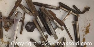 MaxSold Auction: Lot of Taps, Dies and Tap/Die Accessories (25–35 pcs) - Plainville (Massachusetts, USA) SELLER MANAGED Downsizing Online Auction -  West Bacon Street