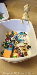 MaxSold Auction: Mixed Lot of Approximately 25 Small Plastic Toy Figures &#38; Vehicles - Plainville (Massachusetts, USA) SELLER MANAGED Downsizing Online Auction -  West Bacon Street