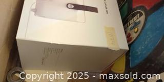 MaxSold Auction: Portable Desktop Desk Cooler Fan (USB) - Plainville (Massachusetts, USA) SELLER MANAGED Downsizing Online Auction -  West Bacon Street