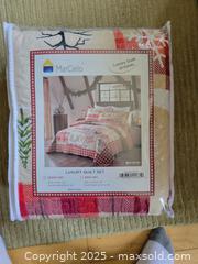 MaxSold Auction: Queen Size Christmas Quilt Set NIP - Ottawa (Ontario, Canada) SELLER MANAGED Downsizing Online Auction - Didsbury Road (STORAGE)