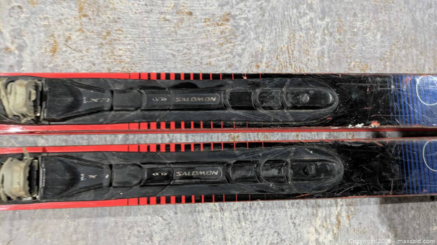 Karhu Pavo 175 cm cross-country skis & boots | Maxsold