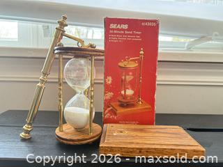 MaxSold Auction: Sears Brass & Oak Hourglass Sand Timer - Toronto (Ontario, Canada) SELLER MANAGED Downsizing Online Auction - Woodland Park Road