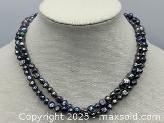 MaxSold Auction: Black Freshwater Pearl Bead Necklace - 36 inches. - Toronto (Ontario, Canada) SELLER MANAGED Downsizing Online Auction - Logan Avenue