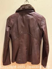 MaxSold Auction: Danier Brown Leather Women&#39;s Jacket - Removable Faux Fur Collar &#38; Lining - Size 2XS  - Toronto (Ontario, Canada) SELLER MANAGED Downsizing Online Auction - Logan Avenue