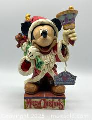 MaxSold Auction: Disney Traditions &#34;Old St Nick&#34; Figure by Jim Shore Designs (2006) - 8 inches tall - Toronto (Ontario, Canada) SELLER MANAGED Downsizing Online Auction - Logan Avenue