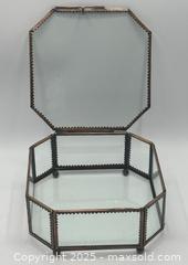 MaxSold Auction: Glass Jewellery Box / Storage Box  - Toronto (Ontario, Canada) SELLER MANAGED Downsizing Online Auction - Logan Avenue