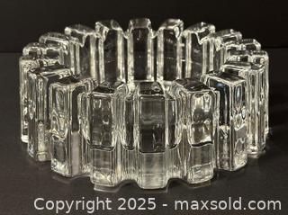 MaxSold Auction: Vintage Heisey Glass Ashtray - 7 inch diameter - Toronto (Ontario, Canada) SELLER MANAGED Downsizing Online Auction - Logan Avenue