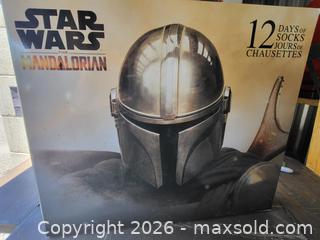 MaxSold Auction: Star Wars - Grogu Egg Set and Men’s Crew Socks (Size 7–11) - Orillia (Ontario, Canada) SELLER MANAGED Downsizing Online Auction - Harvie Settlement Road (STORAGE)