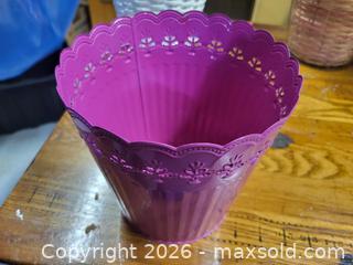 MaxSold Auction: Variety of baskets - Orillia (Ontario, Canada) SELLER MANAGED Downsizing Online Auction - Harvie Settlement Road (STORAGE)