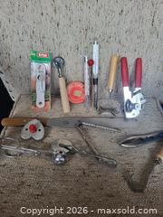 MaxSold Auction: Vintage Kitchen Utensils - Orillia (Ontario, Canada) SELLER MANAGED Downsizing Online Auction - Harvie Settlement Road (STORAGE)