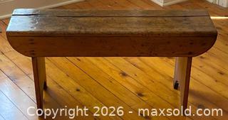 MaxSold Auction: Rustic Primitive Farmhouse Solid Wood Bench - Ottawa (Ontario, Canada) PARTNER MANAGED Estate Sale Online Auction - Scrivens Drive