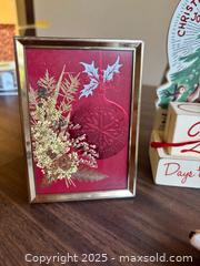 MaxSold Auction: Holiday Home Decor Lot A - Maple Glen (Pennsylvania, USA) SELLER MANAGED Reseller Online Auction - Salaway Court