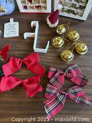 MaxSold Auction: Holiday Mini Decor - Maple Glen (Pennsylvania, USA) SELLER MANAGED Reseller Online Auction - Salaway Court