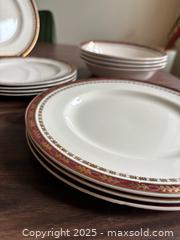 MaxSold Auction: Vintage Alfred Meakin Kingsdale 18K Gold Trim - Maple Glen (Pennsylvania, USA) SELLER MANAGED Reseller Online Auction - Salaway Court