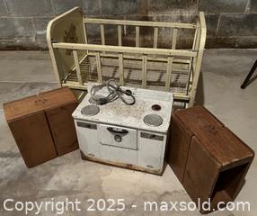 MaxSold Auction: Vintage Child's Play - Maple Glen (Pennsylvania, USA) SELLER MANAGED Reseller Online Auction - Salaway Court