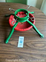 MaxSold Auction: Vintage Metal Christmas Tree Stand - Maple Glen (Pennsylvania, USA) SELLER MANAGED Reseller Online Auction - Salaway Court