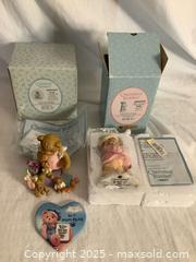 MaxSold Auction: Cherished Teddies Lot - Hamilton (Ontario, Canada) SELLER MANAGED Downsizing Online Auction -  Sidney Crescent