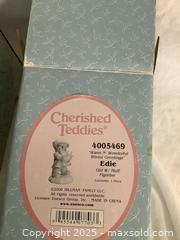 MaxSold Auction: Cherished Teddies Lot - Hamilton (Ontario, Canada) SELLER MANAGED Downsizing Online Auction -  Sidney Crescent