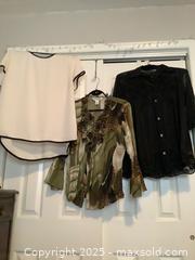 MaxSold Auction: Ladies Blouse Shrug Lot - Hamilton (Ontario, Canada) SELLER MANAGED Downsizing Online Auction -  Sidney Crescent