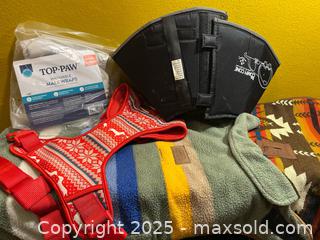 MaxSold Auction: Dog Lot - Denver (Colorado, USA) SELLER MANAGED Moving Online Auction -  N. Downing