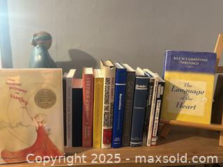 MaxSold Auction: Recovery Literature  - Denver (Colorado, USA) SELLER MANAGED Moving Online Auction -  N. Downing