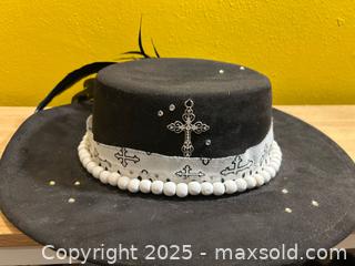 MaxSold Auction: Western  Hat - Denver (Colorado, USA) SELLER MANAGED Moving Online Auction -  N. Downing