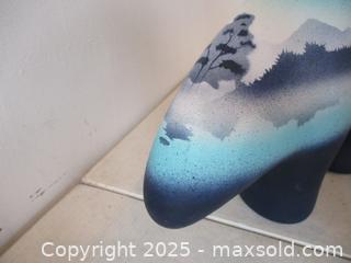 MaxSold Auction: NAVAJO Hand Painted Ceramic Bear. Signed On Bottom Illegibly. - Toronto (Ontario, Canada) SELLER MANAGED Reseller Online Auction - Annette Street