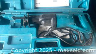 MaxSold Auction: Makita Corded Reciprocating Saw (Sawzall) with Case - Ottawa (Ontario, Canada) SELLER MANAGED Moving Online Auction - Hawthorne Road