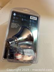 MaxSold Auction: akuaplus Fixed Shower Head, 5-Spray, 2.5 GPM, Chrome, Wall-Mount - Toronto (Ontario, Canada) SELLER MANAGED Reseller Online Auction -  York Mills Road