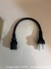 MaxSold Auction: Amazon Basics 1ft AC Power Cord, NEMA 5-15P to IEC C13, Black - Toronto (Ontario, Canada) SELLER MANAGED Reseller Online Auction -  York Mills Road