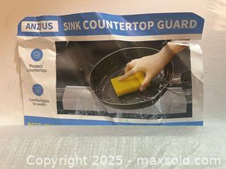 MaxSold Auction: ANZUS Faucet Splash Guard Sink Countertop Guard, Clear Silicone - Toronto (Ontario, Canada) SELLER MANAGED Reseller Online Auction -  York Mills Road