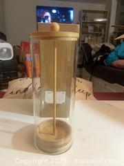 MaxSold Auction: Bamboo &#38; Clear Freestanding Countertop Straw Holder - Toronto (Ontario, Canada) SELLER MANAGED Reseller Online Auction -  York Mills Road