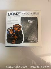 MaxSold Auction: BANZ Baby Banz Earmuffs – Infant Hearing Protection - Toronto (Ontario, Canada) SELLER MANAGED Reseller Online Auction -  York Mills Road