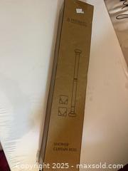 MaxSold Auction: ENJOYBASICS Tension Shower Curtain Rod 28-48 in Stainless Steel - Toronto (Ontario, Canada) SELLER MANAGED Reseller Online Auction -  York Mills Road