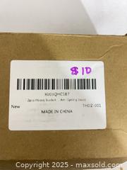 MaxSold Auction: Heavy Bucket Arm (Spring Base) THDZ-001 — 2 Pieces - Toronto (Ontario, Canada) SELLER MANAGED Reseller Online Auction -  York Mills Road