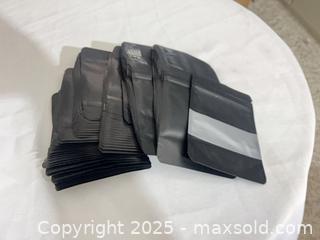 MaxSold Auction: Matte Black Resealable Mylar Pouches, 50+ (4–6 x 6–8 in) - Toronto (Ontario, Canada) SELLER MANAGED Reseller Online Auction -  York Mills Road