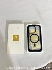 MaxSold Auction: MIRACASE Black Camera Lens Protector Ring Frame for iPhone - Toronto (Ontario, Canada) SELLER MANAGED Reseller Online Auction -  York Mills Road