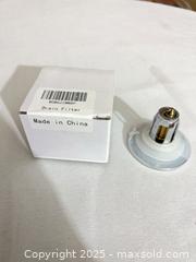 MaxSold Auction: Sink Drain Pop-Up Filter Assembly Chrome (Label B0B6ZZMW8P) - Toronto (Ontario, Canada) SELLER MANAGED Reseller Online Auction -  York Mills Road