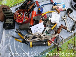 MaxSold Auction: Complete Drill Bits, Outlet, & other tools.  - Capitol Heights (Maryland, USA) SELLER MANAGED Downsizing Online Auction - Quo Avenue