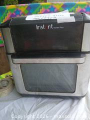 MaxSold Auction: Instant Vortex Plus Air Fryer - Capitol Heights (Maryland, USA) SELLER MANAGED Downsizing Online Auction - Quo Avenue