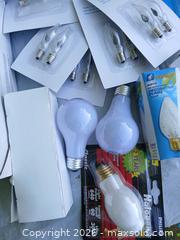 MaxSold Auction: Various Light Bulbs. - Capitol Heights (Maryland, USA) SELLER MANAGED Downsizing Online Auction - Quo Avenue