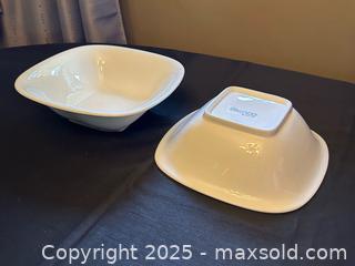 MaxSold Auction: Bianco by Casa Elite – Set of 2 Square Serving Bowls (12.5in) - London (Ontario, Canada) PARTNER MANAGED Downsizing Online Auction - Trillium Crescent