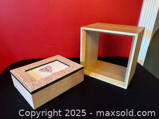 MaxSold Auction: Floating Square Wood Shelf &#38; Cork Photo Storage Box – Modern Natural Decor Set - London (Ontario, Canada) PARTNER MANAGED Downsizing Online Auction - Trillium Crescent