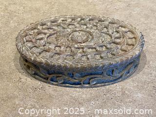 MaxSold Auction: Hand-Carved Stone Trinket Box – Oval Floral Design - London (Ontario, Canada) PARTNER MANAGED Downsizing Online Auction - Trillium Crescent
