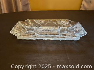 MaxSold Auction: Heavy Pressed Glass Divided Serving Platter – 15.25in x 10.5in - London (Ontario, Canada) PARTNER MANAGED Downsizing Online Auction - Trillium Crescent