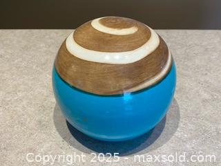 MaxSold Auction: Mid-Century Modern Handcrafted Ceramic Decorative Sphere – Hecho en México - London (Ontario, Canada) PARTNER MANAGED Downsizing Online Auction - Trillium Crescent