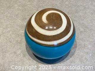 MaxSold Auction: Mid-Century Modern Handcrafted Ceramic Decorative Sphere – Hecho en México - London (Ontario, Canada) PARTNER MANAGED Downsizing Online Auction - Trillium Crescent