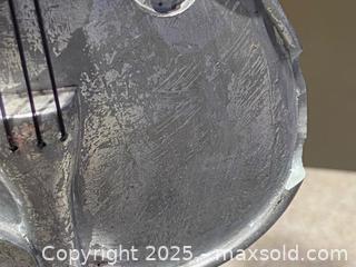 MaxSold Auction: Resin Violin Sculpture on Stand - London (Ontario, Canada) PARTNER MANAGED Downsizing Online Auction - Trillium Crescent